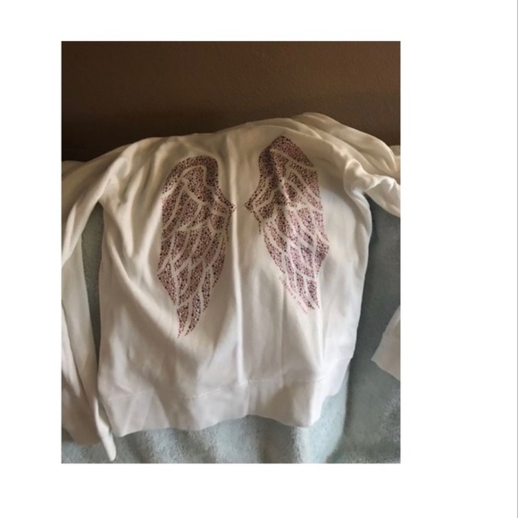 Victoria's Secret Tops - 💓Victoria’s Secret ZipUp💓 Victoria's Secret Tops - 💓Victoria’s Secret ZipUp💓